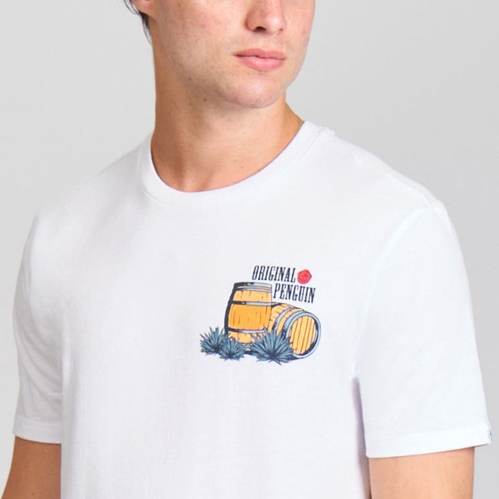Playera Con Pequeño Estampado En Pecho